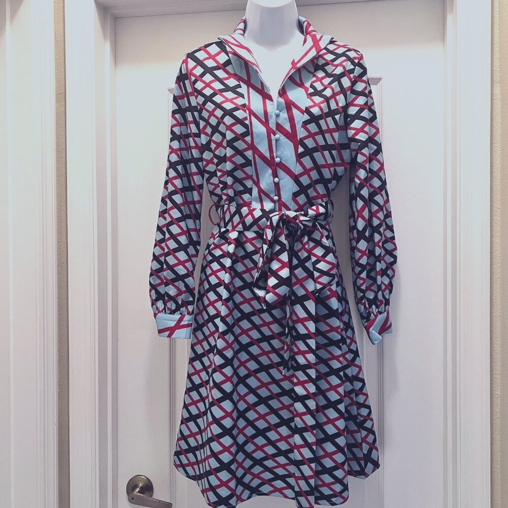 FHQ Collection-Women's Geometric Design Dress-Belted-Long Sleeve-Size Small-Blue